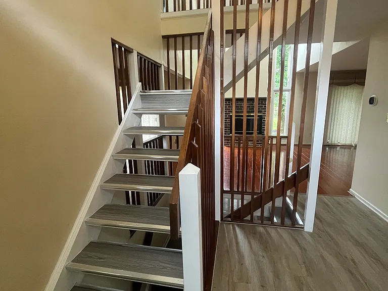 28 Knox Ct — Photo 3