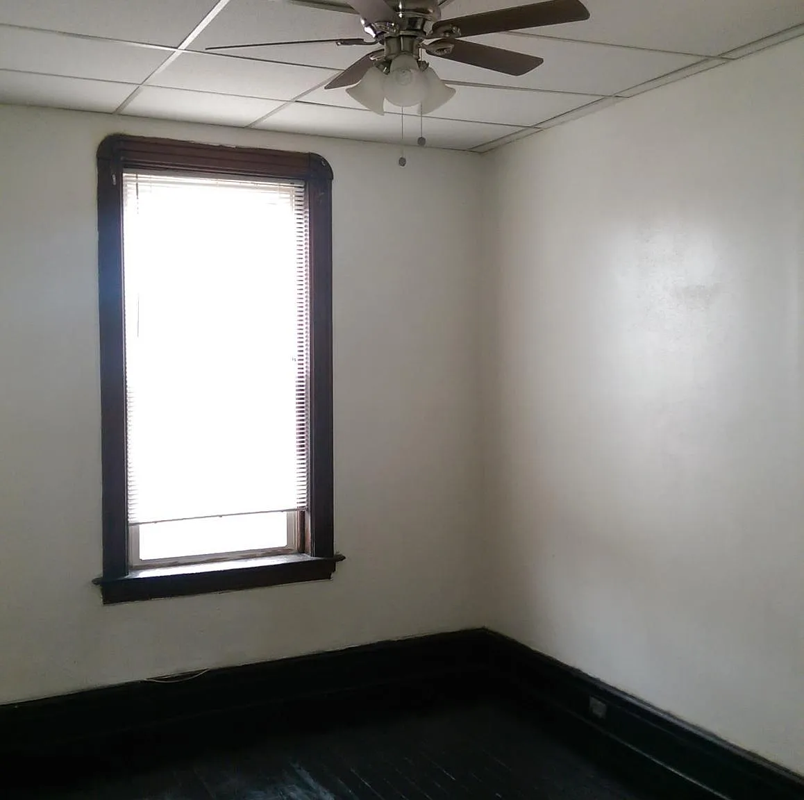 2 bed, 1500 sqft, $1,200 — Photo 4