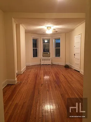 Rented by Highline Residential | media 19