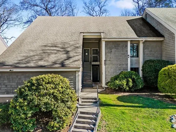 1518 Benjamin Pkwy APT C, Greensboro, NC 27408