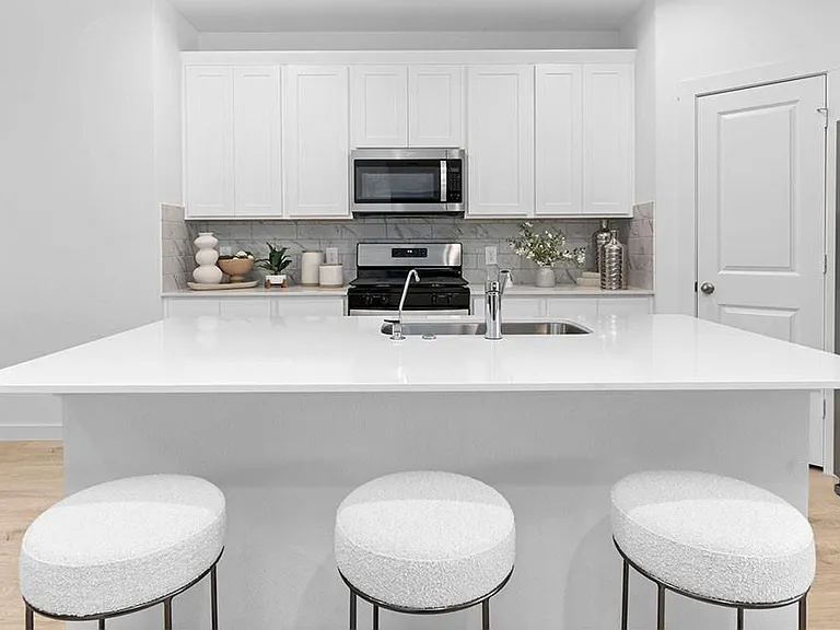 3402 Hopper Knoll Ln — Photo 12
