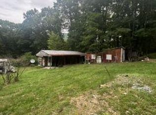 177 Crockett Ln, Green Bank, WV 24944
