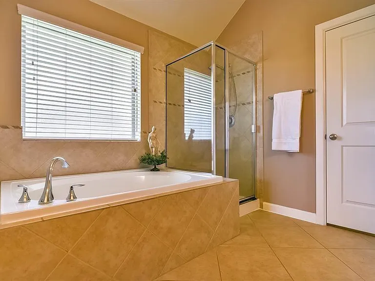 9018 Chicory Star Ln — Photo 23
