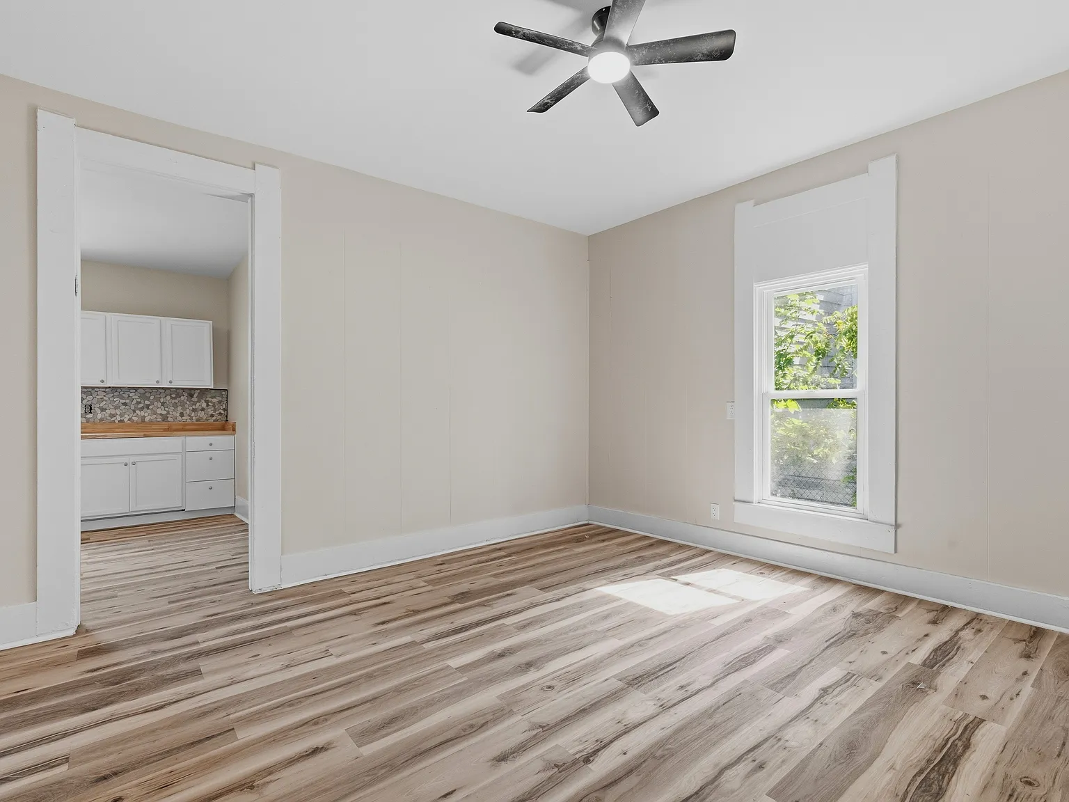 2 bed, 866 sqft, $1,150 — Photo 3