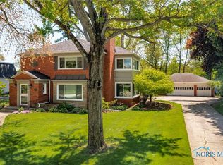 3935 Hillandale Rd, Toledo, OH 43606