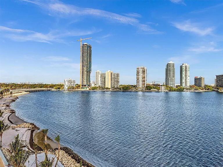 2451 S Brickell Ave #20M — Photo 40