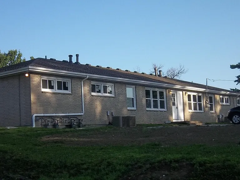 7111 N Chatham Ave — Photo 20