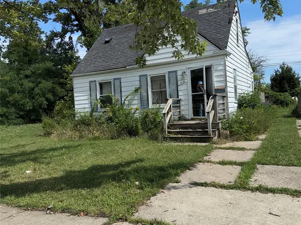 5252 Radnor St, Detroit, MI 48224