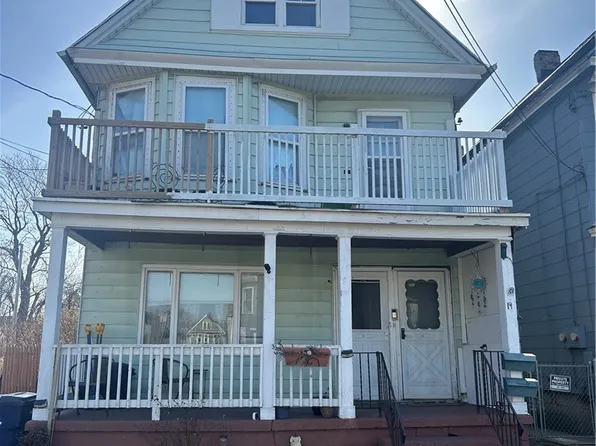 19 Oakdale Pl, Buffalo, NY 14210