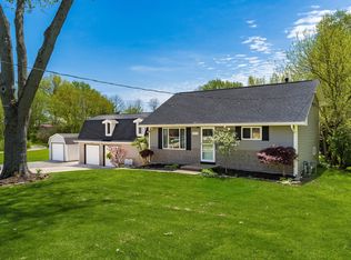 777 South St, Etna, OH