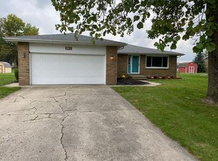 905 E Cooper Dr, Muncie, IN 47303