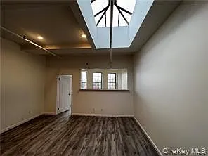 102 North St #1 — Photo 3