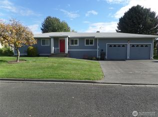 32 NE Tremont Drive, College Place, WA