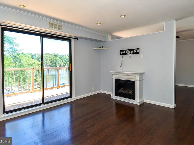308 Forbes St #I — Photo 7