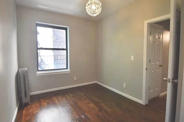 Rented by Premier One Realty LLC | media 4