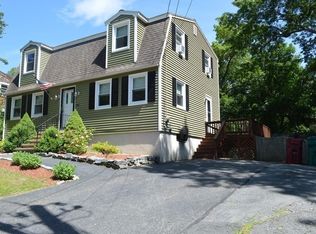 150 Acropolis Rd, Lowell, MA 01854