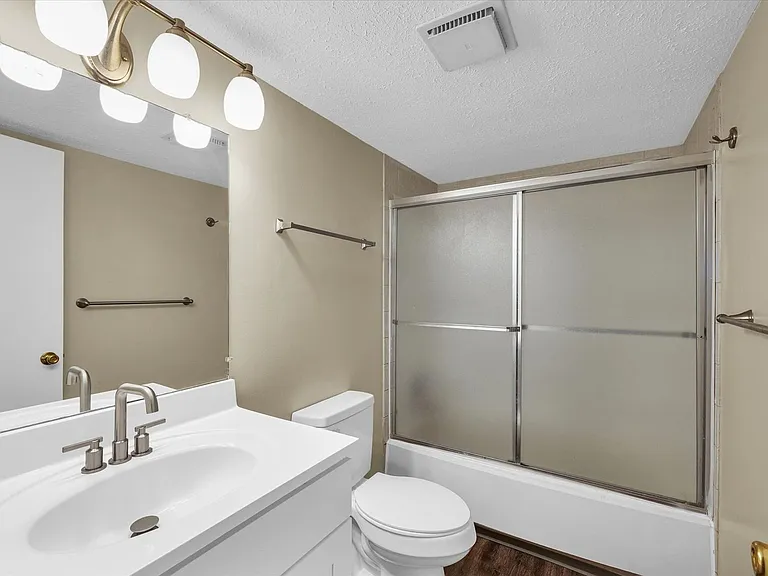 2208 Todd Dr — Photo 26