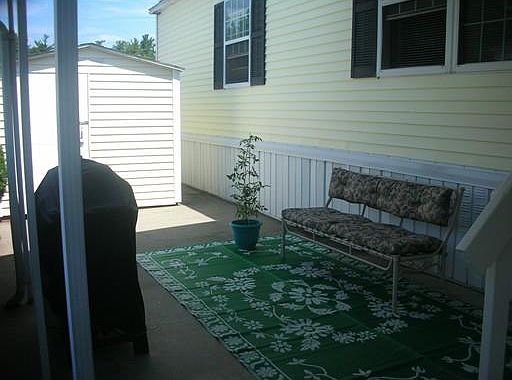 3rd image of 556 Central St Lot 66