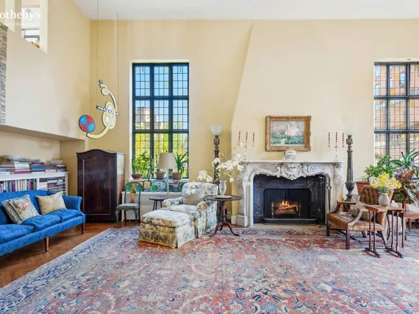 11 East 73rd Street image 4 of 17