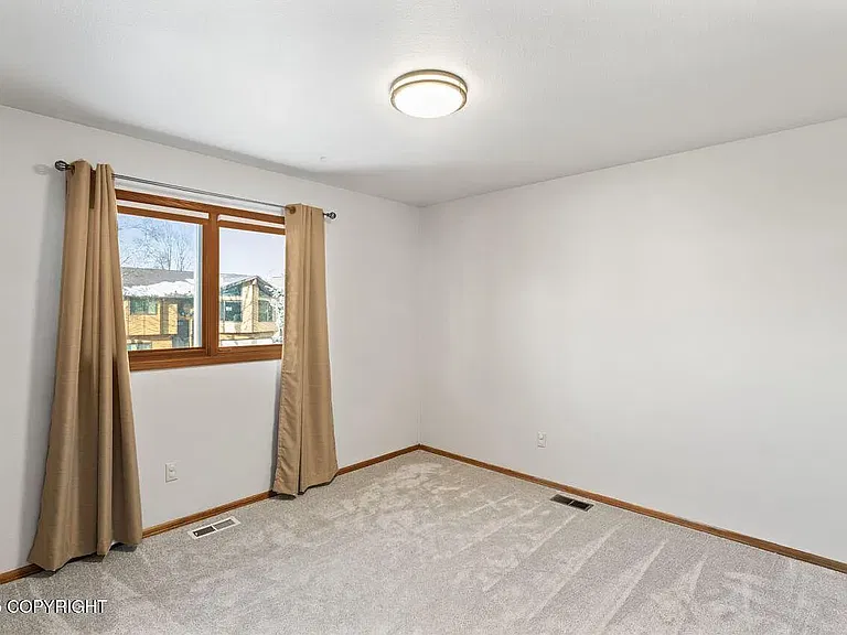 7851 Casey Cir — Photo 10