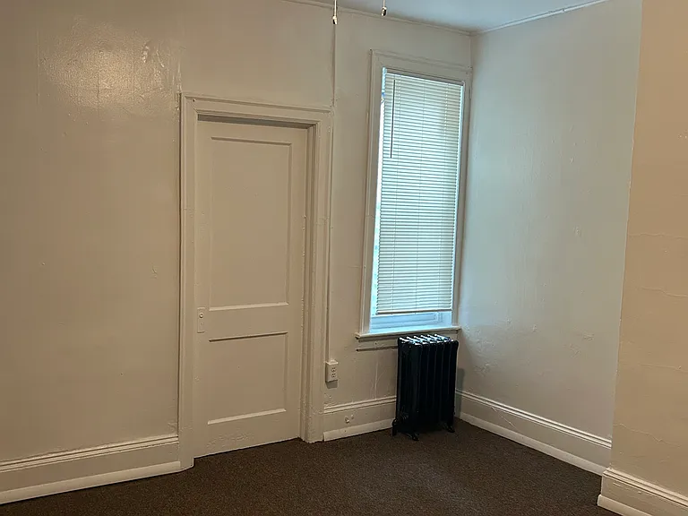 5447 Sansom St #2 — Photo 9