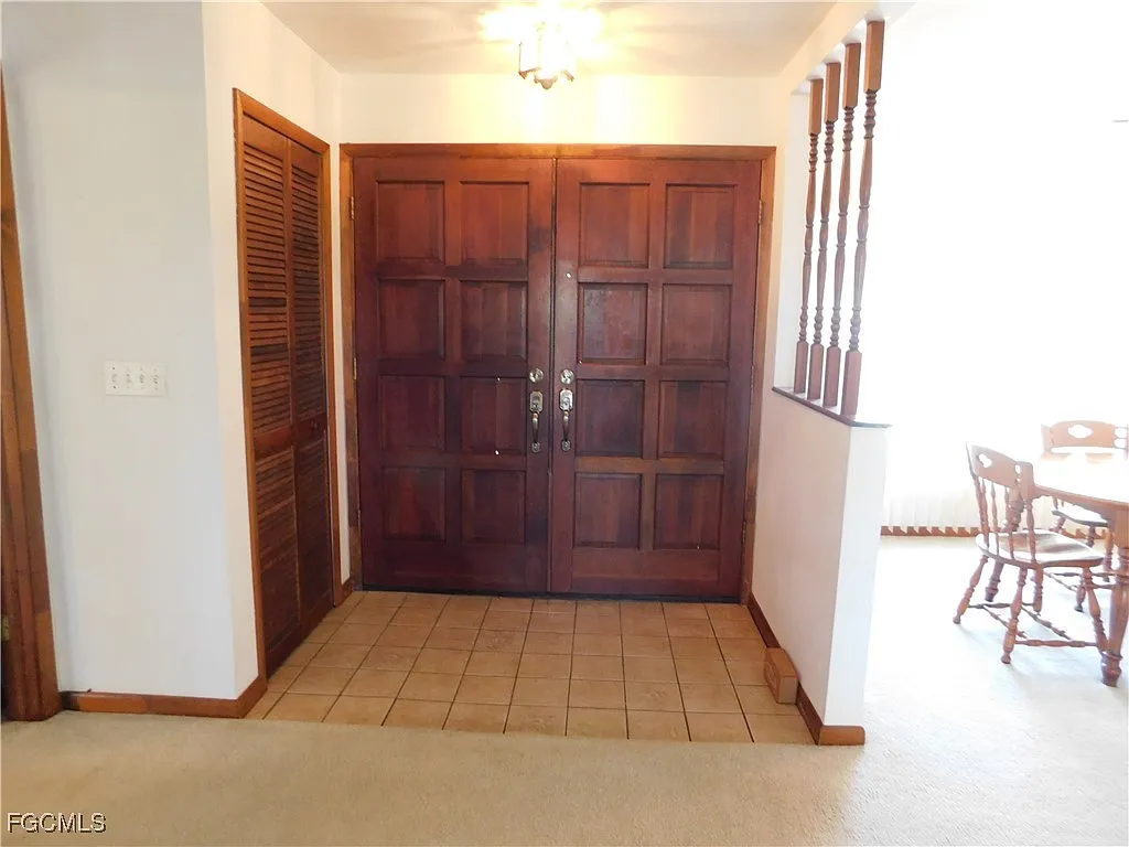 3 bed, 2.0 bath, 1776 sqft, $2,100 — Photo 4