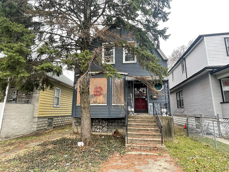 1st image of 8816 S Lowe Ave