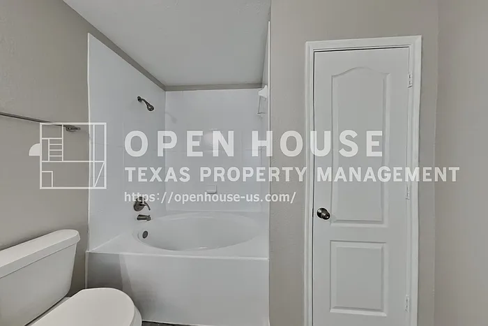 7734 Pasture Bend Ln — Photo 11