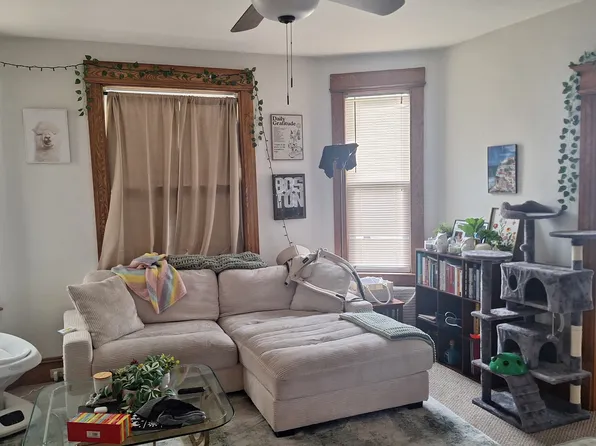 77-79 Hitchcock St #2, Holyoke, MA 01040