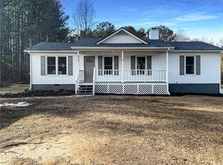 574 Pool Rd, Hiram, GA 30141