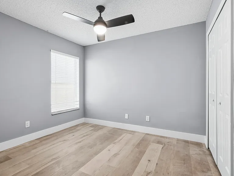 1717 SW Burlington St — Photo 21