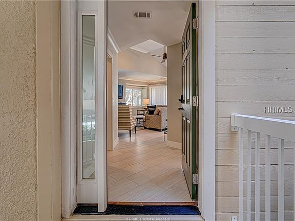 5th image of 77 Ocean Ln APT 707
