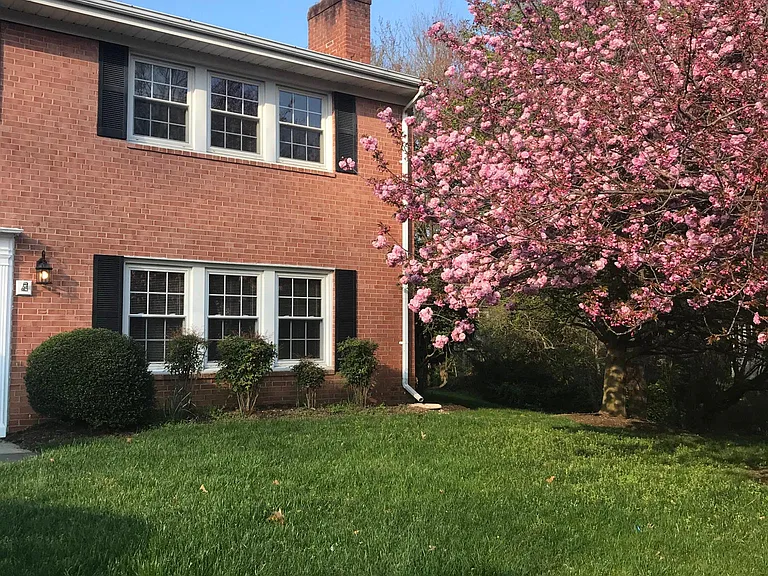 1040 Warbler Pl #MC — Photo 39