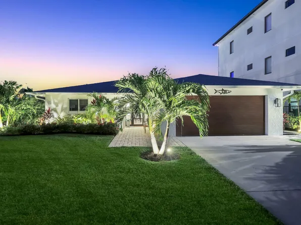 139 Trinidad St, Naples, FL 34113