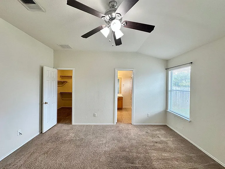 4510 Causeway Ct — Photo 13