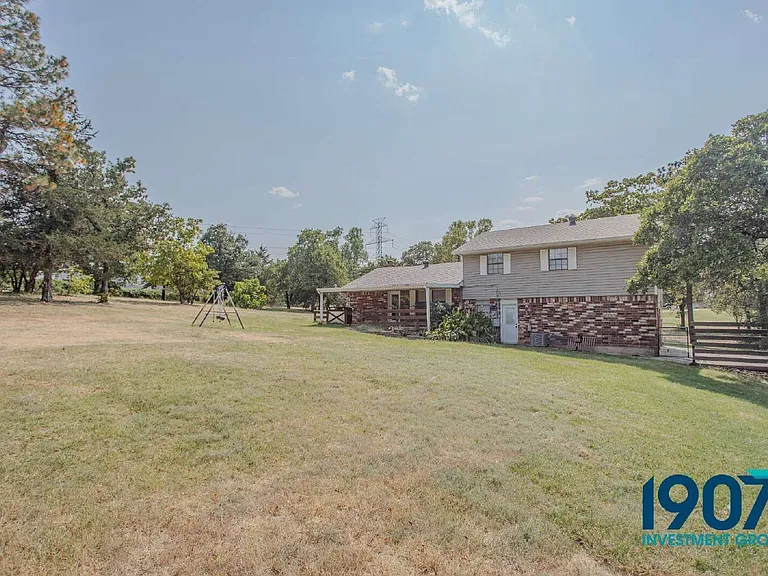 15008 Ken Rd — Photo 28