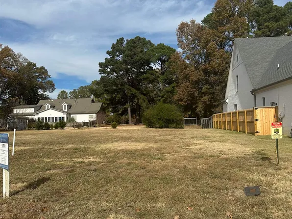 275 Nebhut Ln #9, Rossville, TN 38066