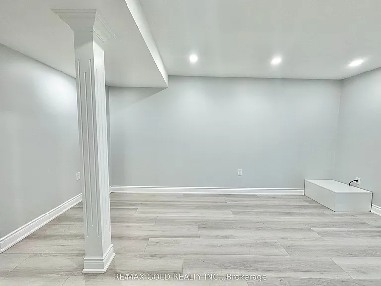 555 Settlers Rd W #BASEMENT — Photo 5