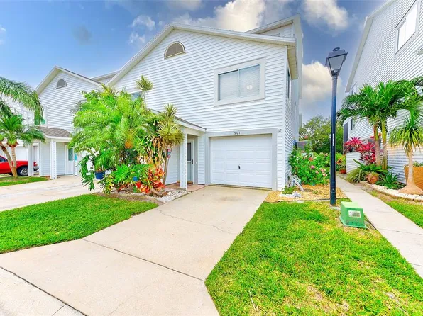901 Hidden Harbour Dr, Indian Rocks Beach, FL 33785