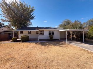 8021 Tumbleweed Trl, White Settlement, TX 76108