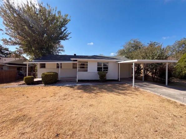 8021 Tumbleweed Trl, White Settlement, TX 76108