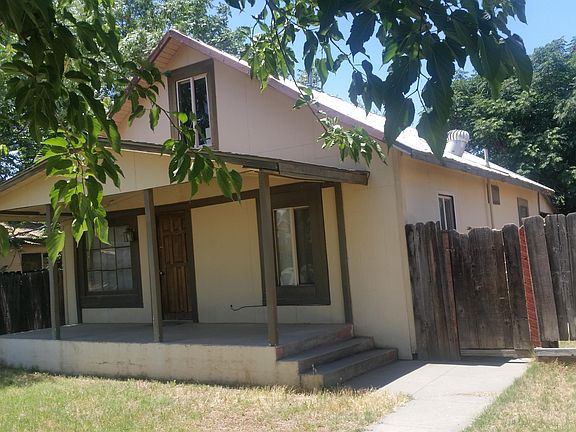4th image of 232 S Quince Ave
