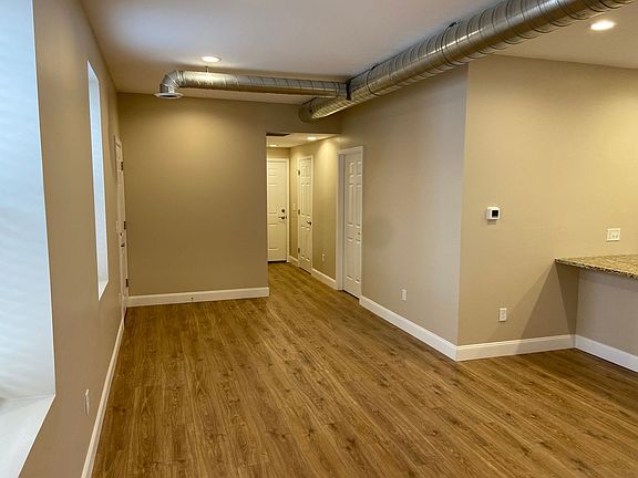 4th image of 675 S 9th St