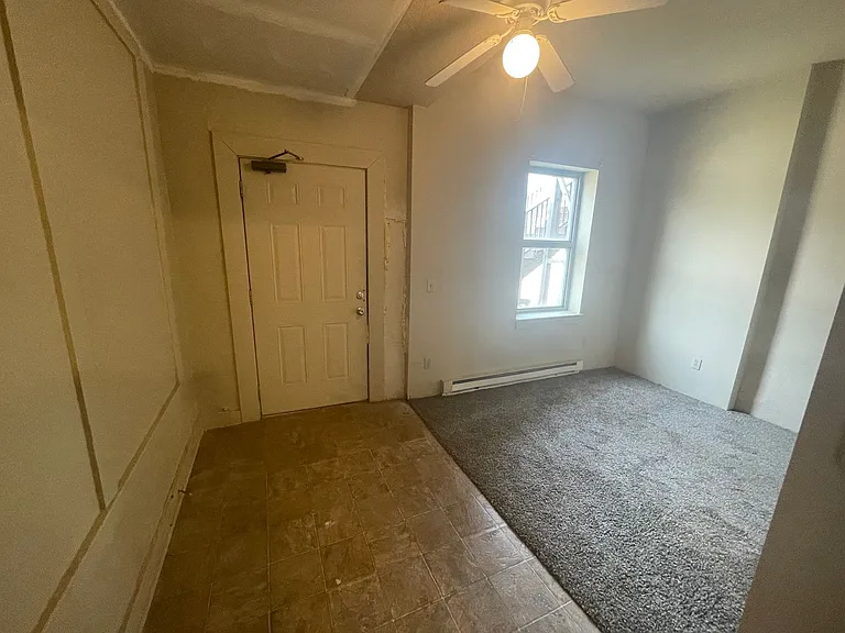 321 Vine St — Photo 24