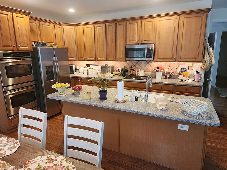304 Arthur Ct #304 — Photo 9