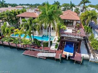 2233 Forrest LN, NAPLES, FL 34102
