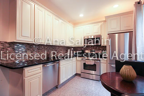 Rented by Citi Zone Realty | media 16