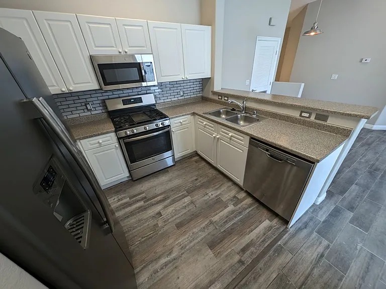 8708 Tomnitz Ave #101 — Photo 10