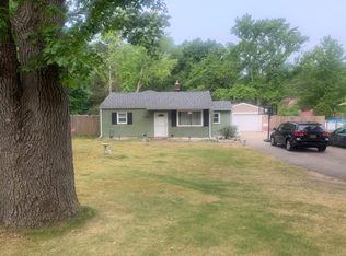 9106 Oakland Dr, Portage, MI