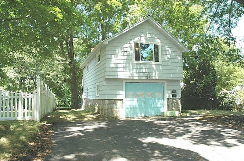 1st image of 189 Highland Ave